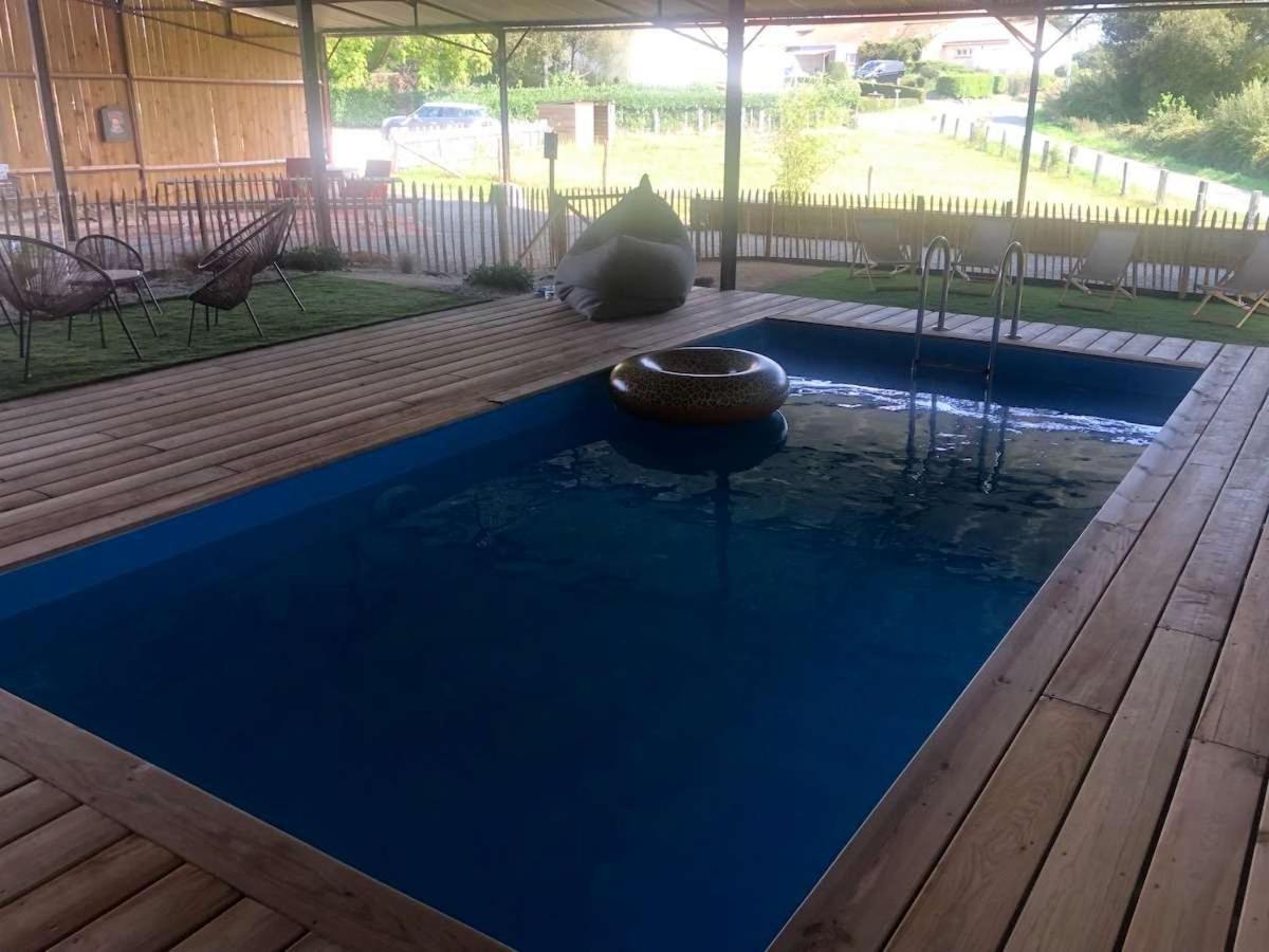 Le Petit Monty Gite Cote Jardin Saint-Malo-du-Bois Zewnętrze zdjęcie